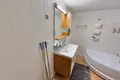 3 bedroom apartment 165 m² Mezitli, Turkey