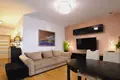 Mieszkanie 3 pokoi 72 m² Warszawa, Polska