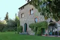 Villa 12 bedrooms 1 000 m² Lucca, Italy