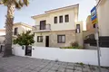 4 bedroom house 194 m² Maroni, Cyprus