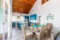 Дом 3 спальни 1 734 м² West Bay, Гондурас