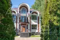 8 room house 680 m² Moscow, Russia