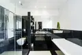 Mansion 5 bedrooms 694 m² Lisbon, Portugal