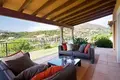 4-Schlafzimmer-Villa 721 m² Malaga, Spanien