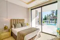 5 bedroom villa 390 m² Marbella, Spain