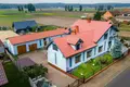 Casa 280 m² Lugi, Polonia