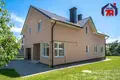 Haus 5 Zimmer 205 m² Tarasava, Weißrussland