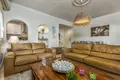 Mieszkanie 2 pokoi 151 m² Marbella, Hiszpania