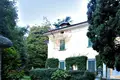 5 bedroom villa 1 360 m² Menaggio, Italy