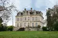 Schloss 8 Schlafzimmer 600 m² Cognac-la-Foret, Frankreich