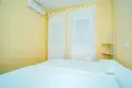 Bungalow z 2 sypialniami 60 m² Torrevieja, Hiszpania