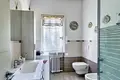 2 bedroom apartment 105 m² Sirmione, Italy