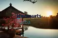 Villa de 4 dormitorios 1 010 m² Begawan, Indonesia