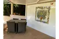 Villa de tres dormitorios 389 m² Alicante, Španjolska