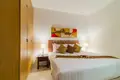 2 bedroom condo 90 m² Phuket, Thailand