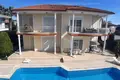 Townhouse 2 bedrooms 130 m² Camyuva, Turkey