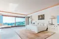 5 bedroom villa 1 595 m² Marbella, Spain