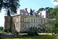 Schloss 2 300 m² Frankreich, Frankreich