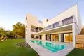 5-Schlafzimmer-Villa 390 m² Benalmadena, Spanien