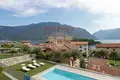 2 bedroom apartment 63 m² Mezzegra, Italy