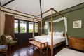 6 bedroom villa 560 m² Karon, Thailand