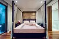 Condo 3 bedrooms 240 m² Phuket, Thailand