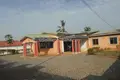 Dom 4 pokoi  Akra, Ghana