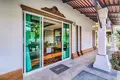 Villa de 4 dormitorios 1 066 m² Ban Nok Na, Tailandia