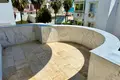 Duplex 4 bedrooms 210 m² Mezitli, Turkey