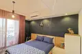 2 bedroom apartment 90 m² Cekmekoey, Turkey