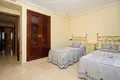 Mieszkanie 3 pokoi 139 m² Marbella, Hiszpania