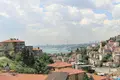 Bliźniak 5 pokojów 228 m² Uskudar, Turcja