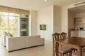Mieszkanie 2 pokoi 135 m² Karon, Tajlandia