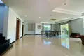 Villa de tres dormitorios 400 m² Phuket, Tailandia