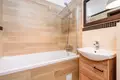 2 bedroom apartment 57 m² Warsaw, Poland