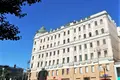 Office 1 700 m² in Central Administrative Okrug, Russia