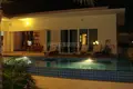 villa de 3 chambres 230 m² Phuket, Thaïlande