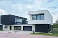 4 bedroom house 313 m² Riga, Latvia