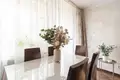 Mieszkanie 2 pokoi 42 m² Warszawa, Polska