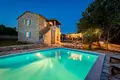 Villa de tres dormitorios 120 m² Porec, Croacia