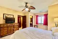 Кондо 2 спальни 106 м² West Bay, Гондурас