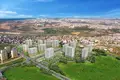 Complexe résidentiel New residence with a swimming pool, green areas and a fitness center close to a highway, Istanbul, Turkey