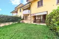 Mieszkanie 3 pokoi 90 m² Manerba del Garda, Włochy