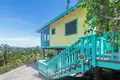 2 bedroom house 135 m² Roatan, Honduras