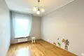 Apartamento 3 habitaciones 75 m² en Varsovia, Polonia