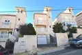 3-Schlafzimmer-Villa 120 m² Mil Palmeras, Spanien