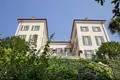 Mieszkanie 2 pokoi 180 m² Lombardia, Włochy