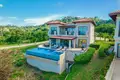 5 bedroom house 548 m² Roatan, Honduras