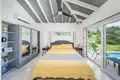 2 bedroom house 111 m² Roatan, Honduras