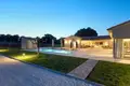 Villa de tres dormitorios 280 m² Muntic, Croacia